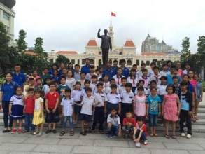Hành trình đến với tượng đài Bác Hồ - Tuyên dương gương thanh niên tiên tiến làm theo lời Bác Thị trấn Nhà Bè năm 2015