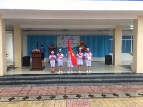 Lễ ra mắt liên đội Nguyễn Việt Hồng