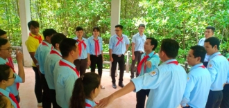 Nhà Thiếu nhi huyện Nhà Bè tổ chức tập huấn Nghi thức Đội cho Câu lạc bộ Phụ trách Đội